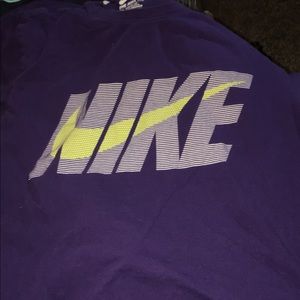 NIKE shirt